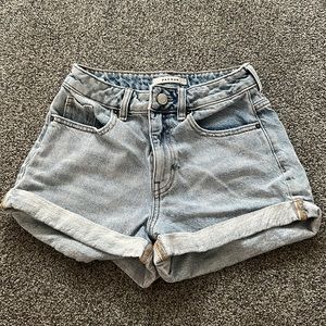 Pacsun light wash denim shorts